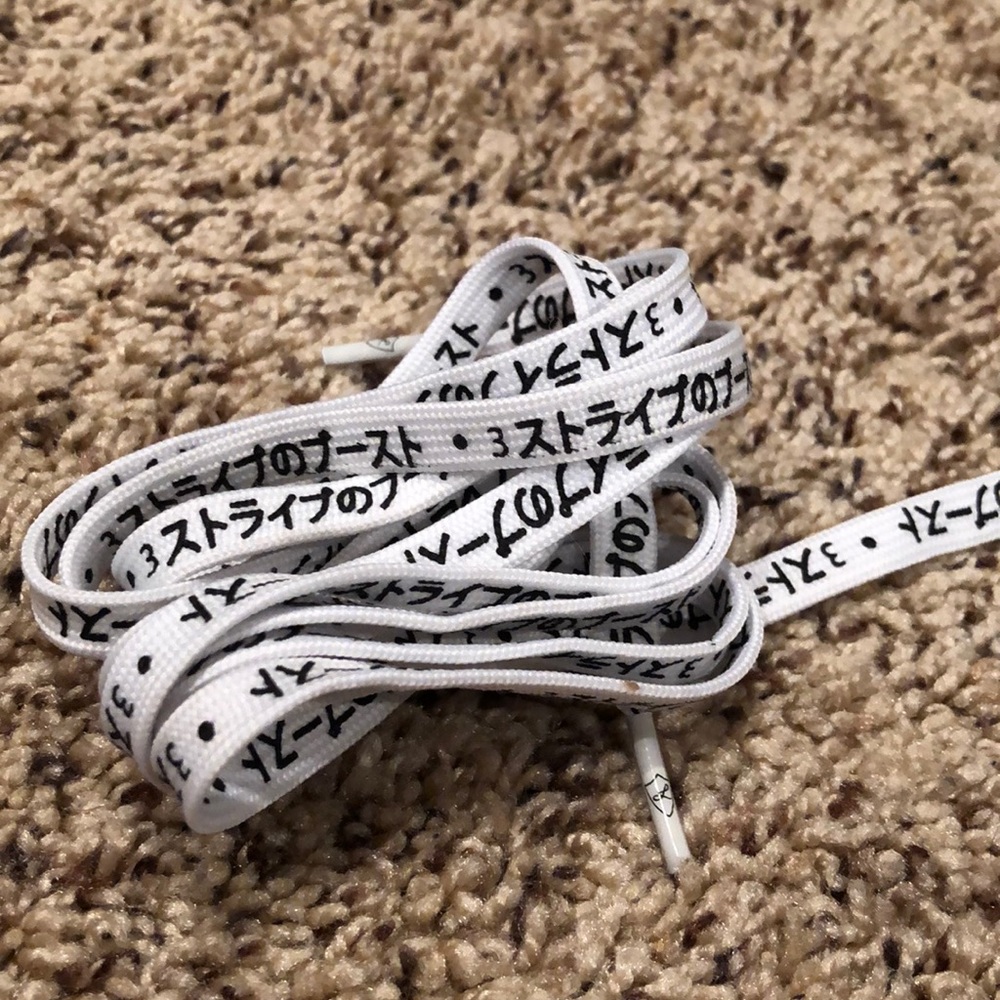 Shoelaces